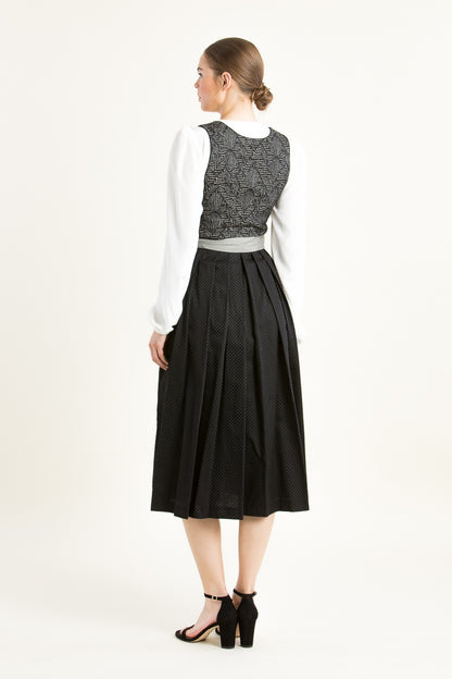 Wenger 'Isi' Festive Sweetheart Dirndl in Black